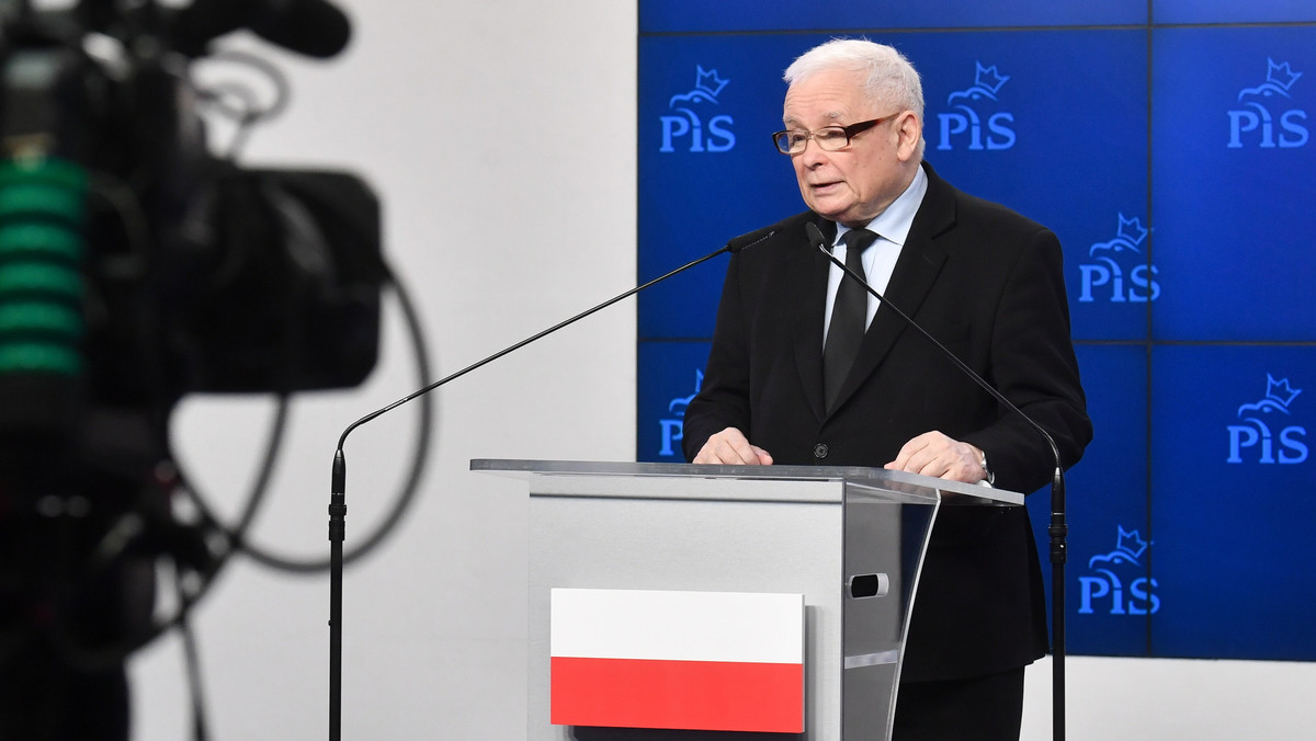 Kaczyński konsoliduje prawicę. Wchłonięcie partii Bielana to pierwszy krok