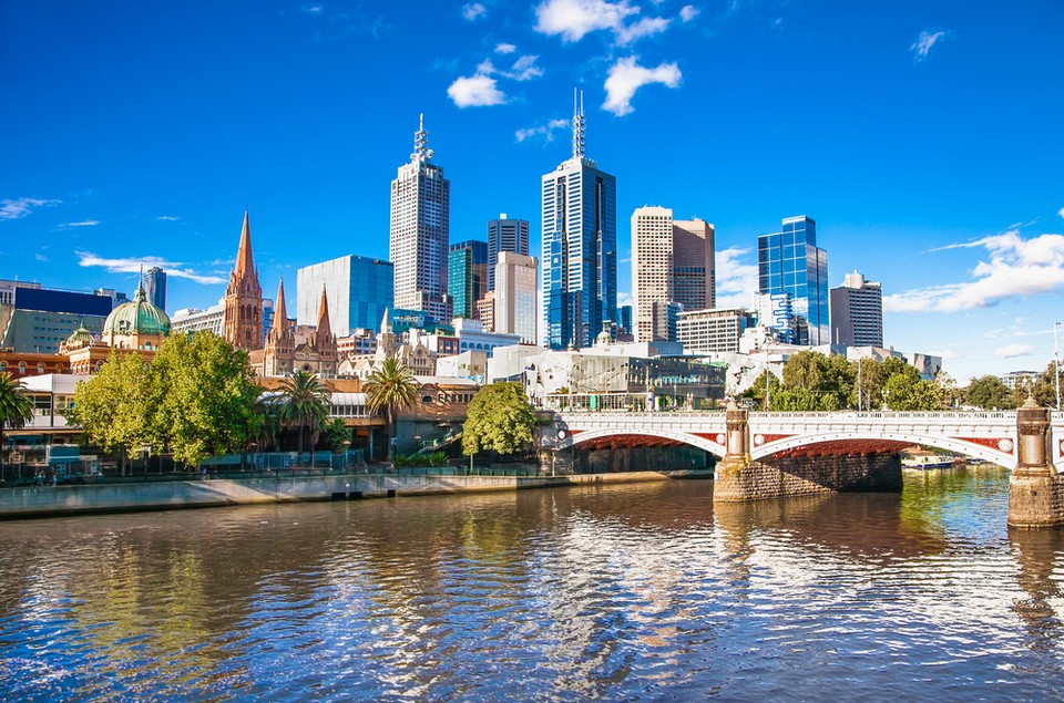 Gdzie najwcześniej wita się Nowy Rok? Melbourne i Sydney