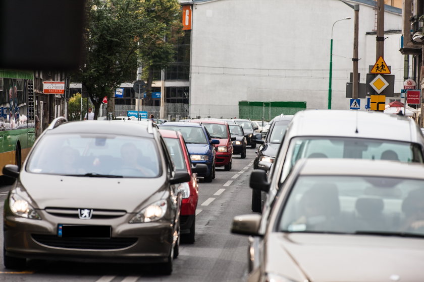 Korki w Poznaniu przy moście Dworcowym