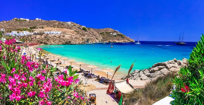 Rajska plaža na Mikonosu