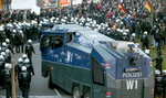Demonstracja w Kolonii. Użyto gazu łzawiącego i armatek wodnych