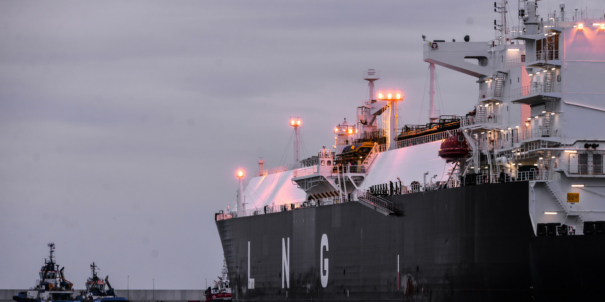 Gazowiec CLEAN OCEAN z pierwsza dostawa amerykańskiego gazu ziemnego LNG do Polski przypłynął w 2017 r.