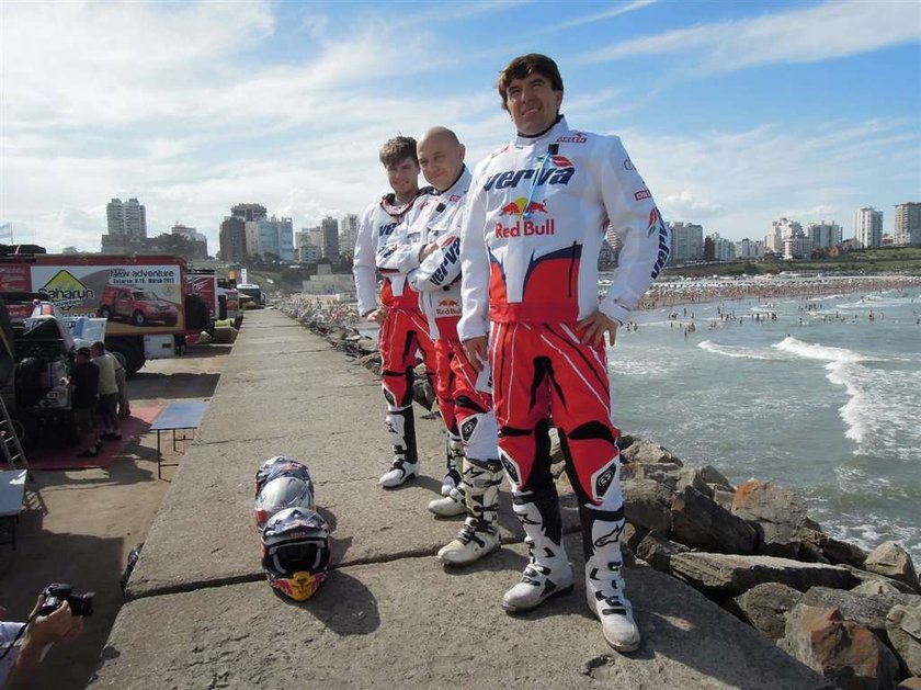 Motocyklista Orlen Team Jacek Czachor radzi sobie coraz lepiej na trasie Rajdu Dakar 2012