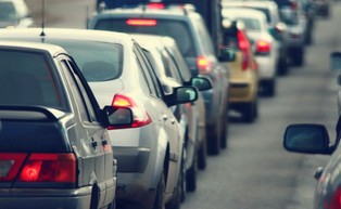 Od 1 lipca KAS przejmuje pobór opłaty za przejazd aut o masie powyżej 3,5 t