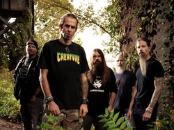 Wokalista Lamb of God wreszcie na wolności. Za kratkami spędził miesiąc!