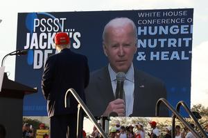 Biden obwinia Trumpa za brak pomocy dla Ukrainy. Republikanie wycofują poparcie. "Boją się Donalda Trumpa"