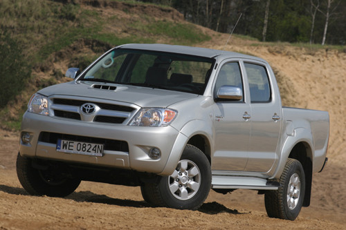 Toyota Hilux 2.5 D-4D - Na fabrycznym dopingu