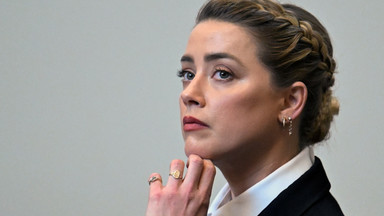 U Amber Heard stwierdzono zaburzenia psychiczne. Media zauważyły pewien szczegół: naśladuje Johnny'ego Deppa