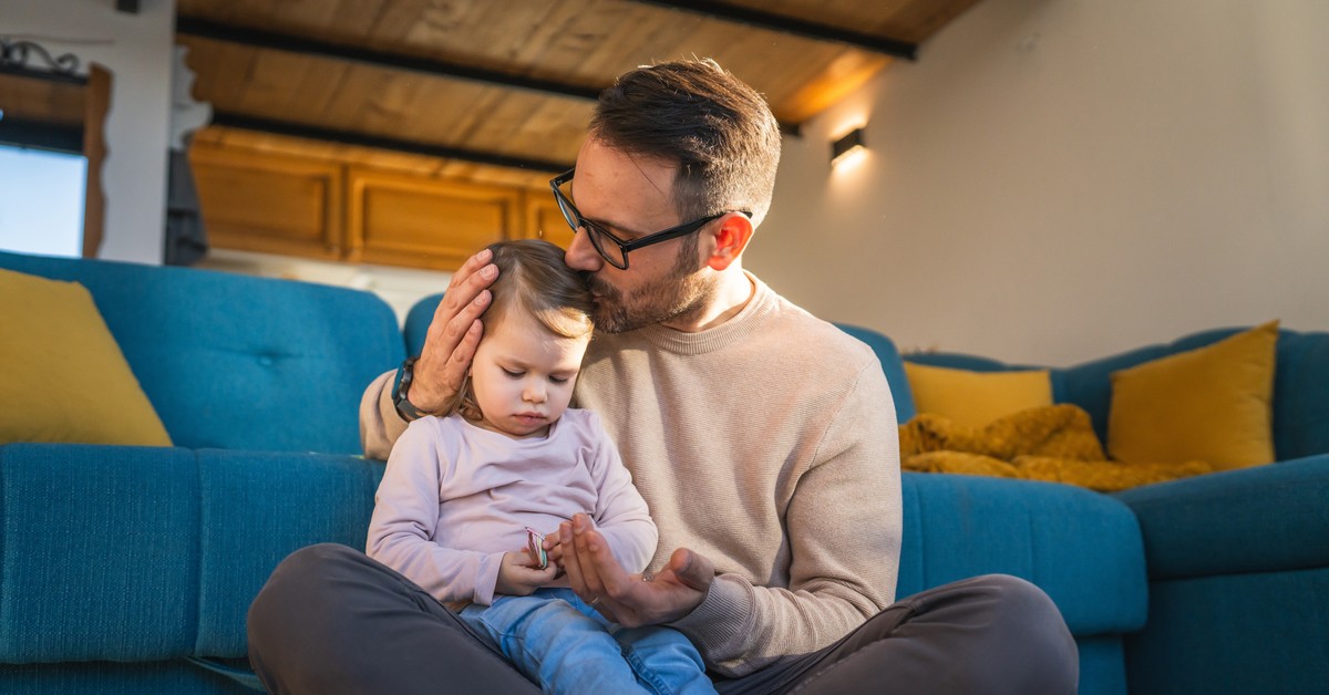 Czy można zmusić ojca do kontaktu z dzieckiem? Zobacz, co mówi prawo – możesz się zdziwić