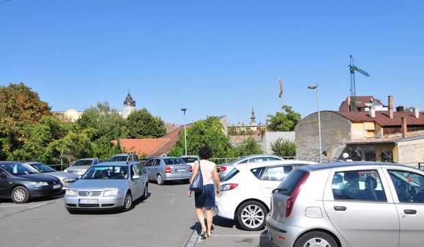Parking u Novom Sadu