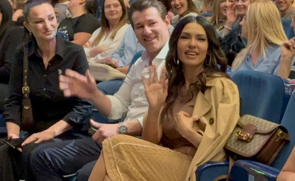 Tanja Savić, Muhamed Muki Bešić