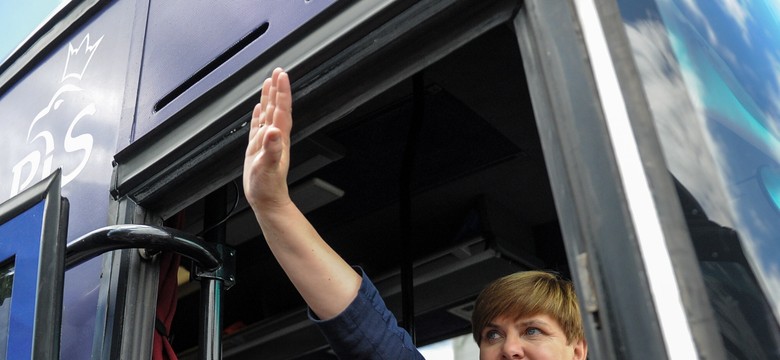 Pomysł PiS: banki mają więcej pożyczać, by miały z czego zapłacić podatek