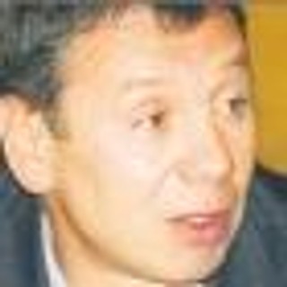 'Warto stwierdzić, że to prezydent Lech Kaczyński nakazał lądowanie'