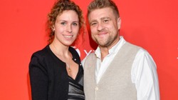 Żona Tomasza Jakubiaka ze łzami o miłości i żałobie. "Ja z nim rozmawiam cały czas"