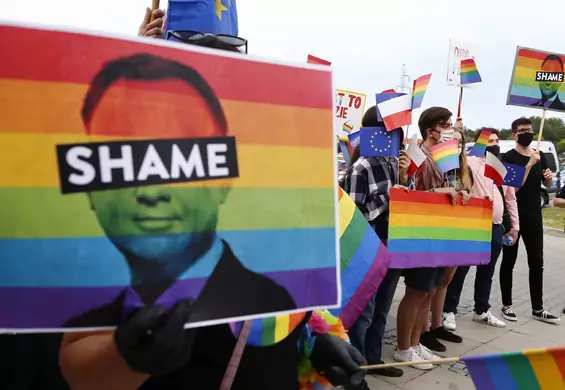 „Jestem LGBT – jestem człowiekiem”. 500 osób odpowiada Andrzejowi Dudzie w spocie KPH