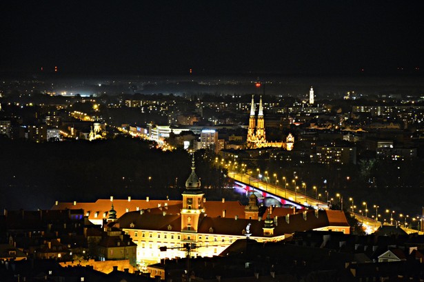 Warszawa nocą. Widok z Błękitnego Wieżowca, fot. Dorota Kalinowska