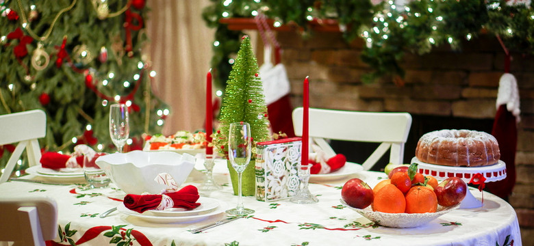 Czy zaprosiłbyś samotną osobę do świątecznego stołu? Napisz list do redakcji