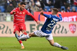 Niespodzianka w Poznaniu. Lech nie wykorzystał potknięć rywali [WIDEO]