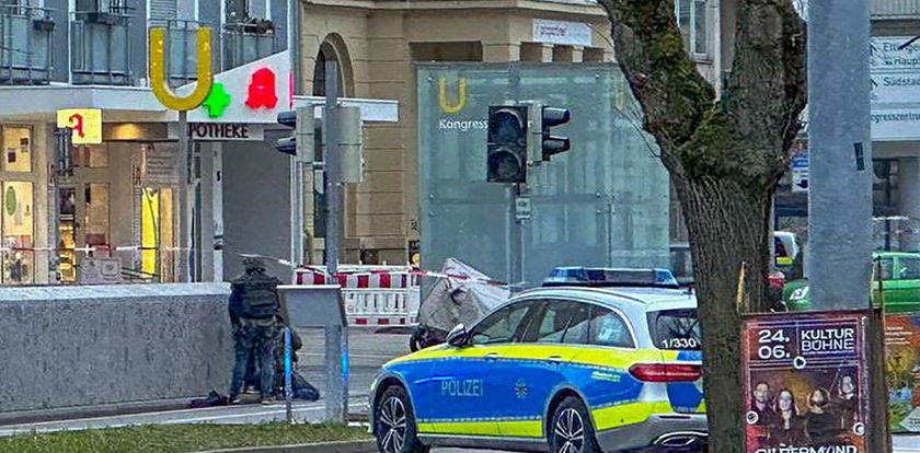 Sprawca wziął zakładników w aptece. Do środka wkroczyła policja