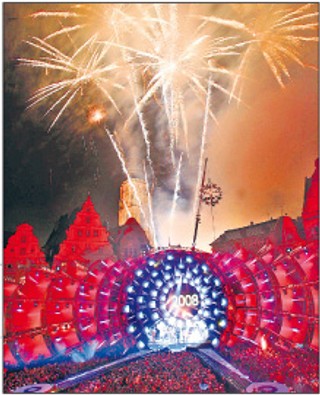 Publiczny Sylwester za miliony tylko w Warszawie i Krakowie