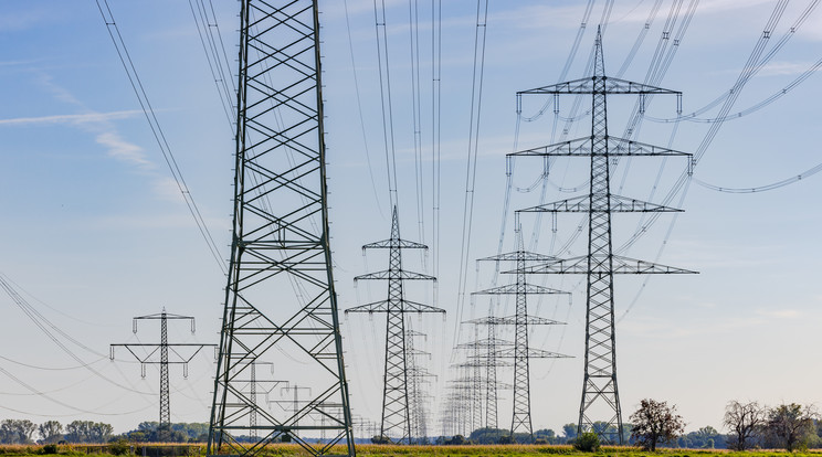 Elemzők szerint több országban meg kellene reformálnia villamosenergia-hálózatokat / Illusztráció: Northfoto