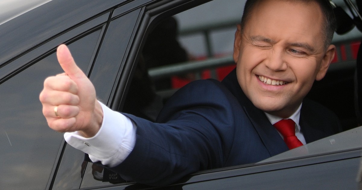 „Odczekaliśmy do końca”. PiS liczyło od Mentzena na więcej