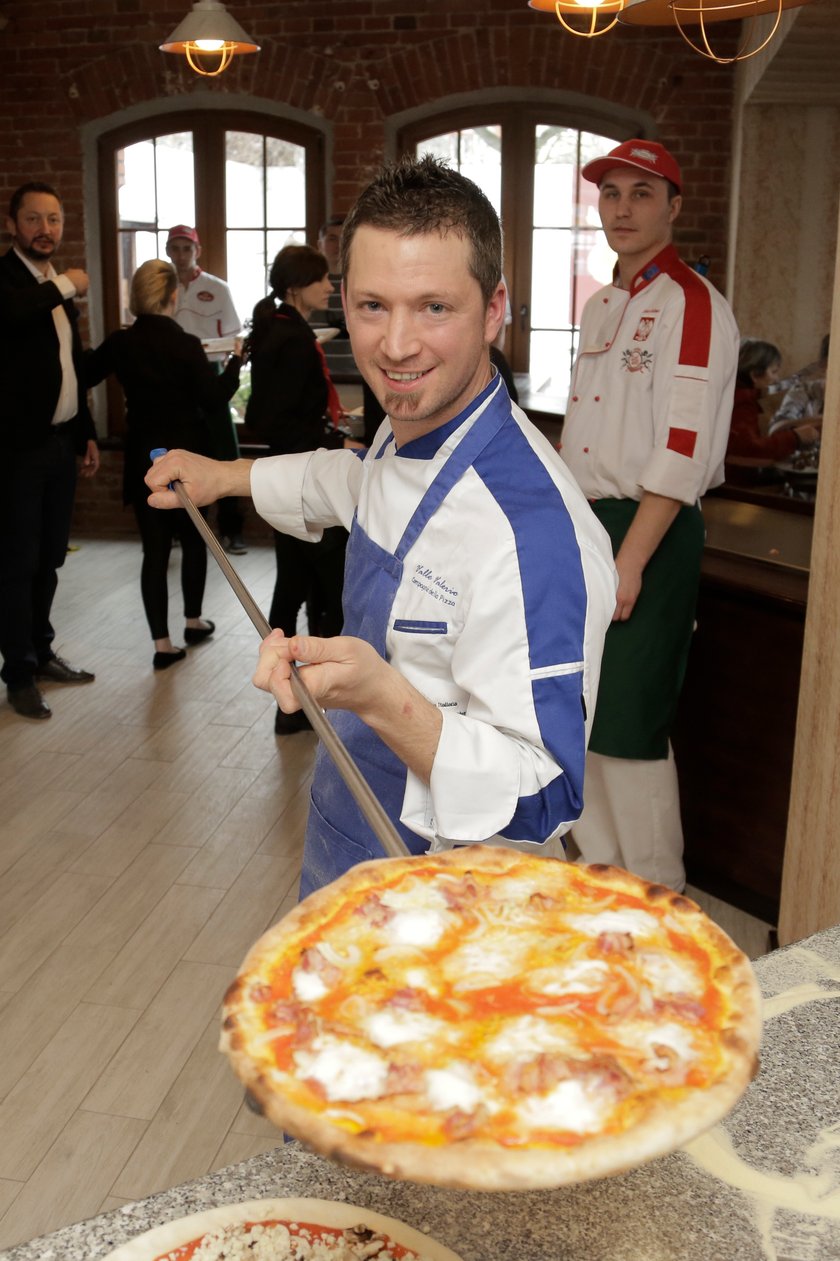 Zrób sobie włoską pizzę w domu