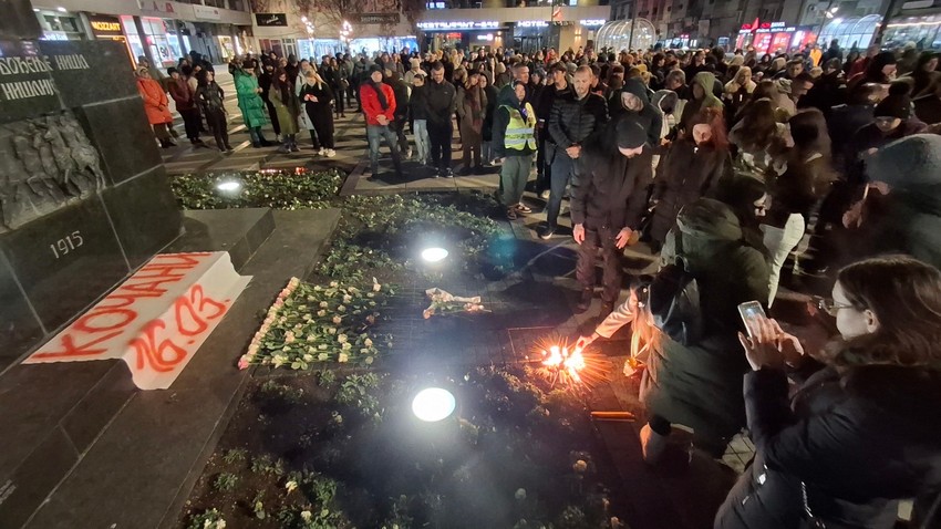 Nišlije odale počast nastradalima u Kočanima