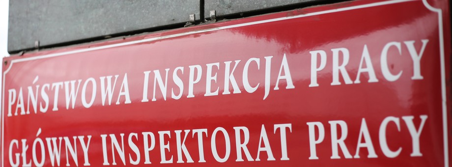 W pierwszej połowie 2019 r. inspektorzy PIP stwierdzili nieprawidłowości w prawie 15 proc. skontrolowanych firm