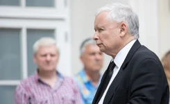 Cały naród płaci na piątkę Kaczyńskiego? Oto, do czyjej kieszeni sięgnie PiS, by sfinansować obietnice wyborcze