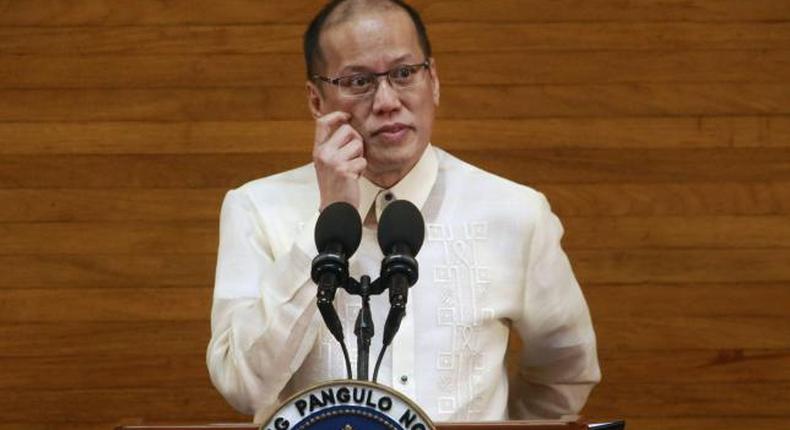 Philippines' Aquino endorses interior minister as successor