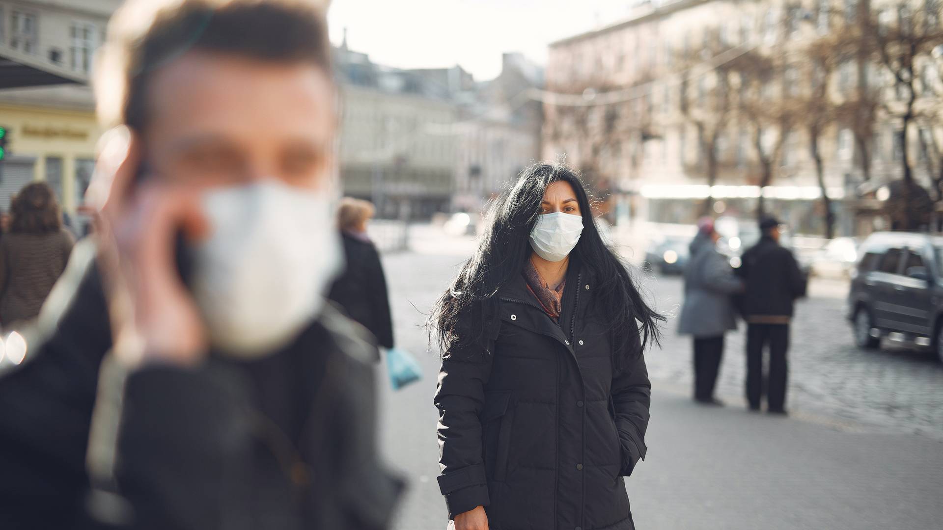 Zašto i dalje neću putovati i skidati zaštitnu masku, iako su zabrane ukinute