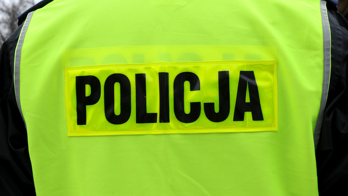 W jednym z mieszkań przy ulicy Lublinieckiej w Zawadzkiem znaleziono zwłoki 60-letniego mężczyzny.
