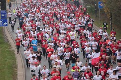 Bieg Niepodległości. Gumkowski pierwszym mężczyzną na mecie. Mazek najszybszą kobietą