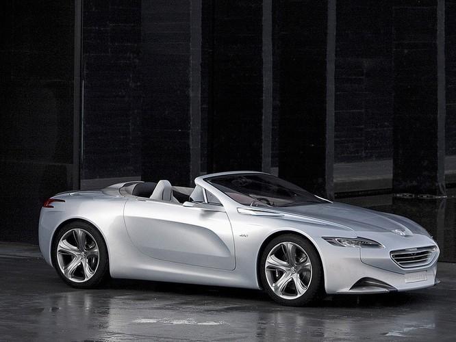 Całość jest wypieszczona w najdrobniejszych detalach