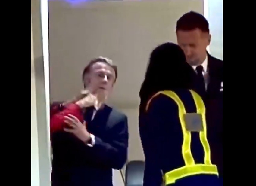 Makron nakon što ga je Brižit ošamarila