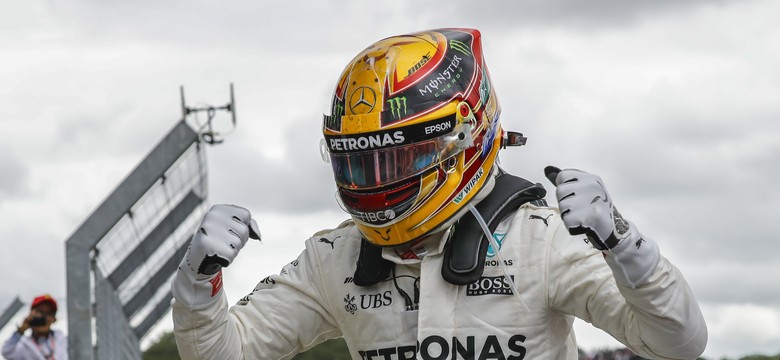 Formuła 1: Hamilton najszybszy w Silverstone. Pech teamu Ferrari