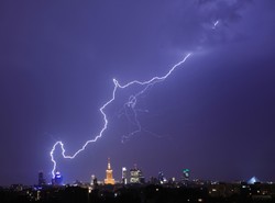 Burze nad Polską dziś nie odpuszczą