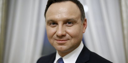 Duda ma relikwie w Pałacu! Mają "wypraszać łaski"