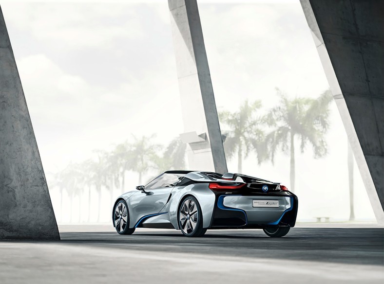 BMW i8 Concept w wersji Spyder