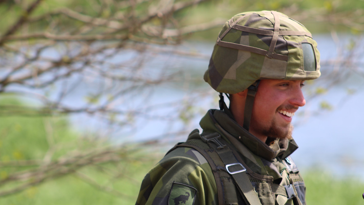 Szeregowy Anders Ferenz z wojsk inżynieryjnych szwedzkiej armii 
