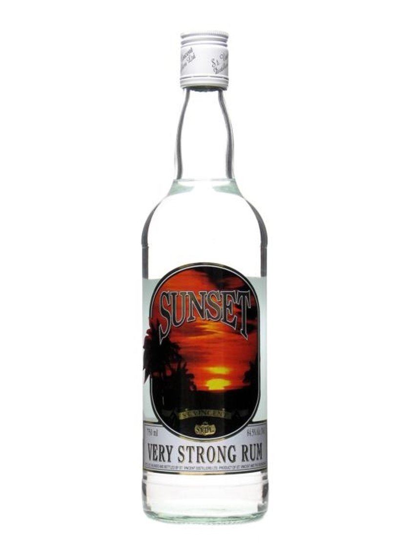 Sunset Rum (84 proc. alkoholu). Jeden z najsolidniejszych rumów na świecie. Sunset liczy 84,5 proc. alkoholu, co może sprawić, że stracisz wszystkie zmysły.