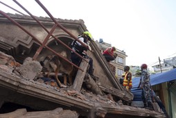 trzęsienie ziemi Nepal drugie