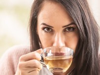 Felfázással küzdesz? Ez a gyógynövény‐tea lehet a megváltás! (x)