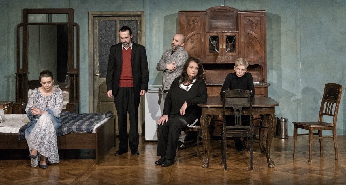"Płatonow" Czechowa w krakowskim Starym Teatrze, fot. Magda Hueckel