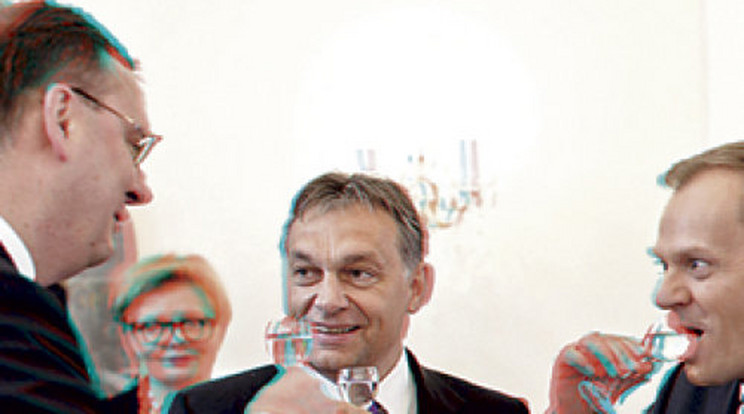 Orbánék bepálinkáztak