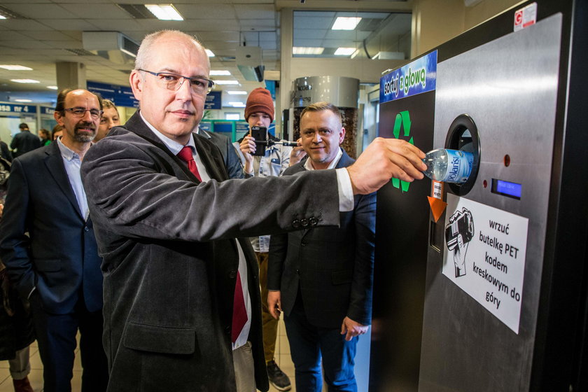 Krakowianie chcą butelkomatów do plastiku