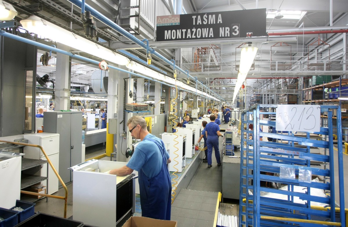 Polski producent AGD mocno traci na giełdzie. Ujawnił wyniki