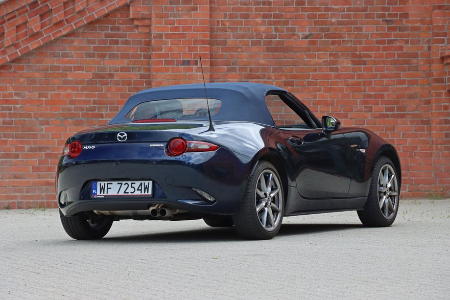 Mazda MX-5 2.0 SkyActiv-G Soft Top (ND, 2022 r.)