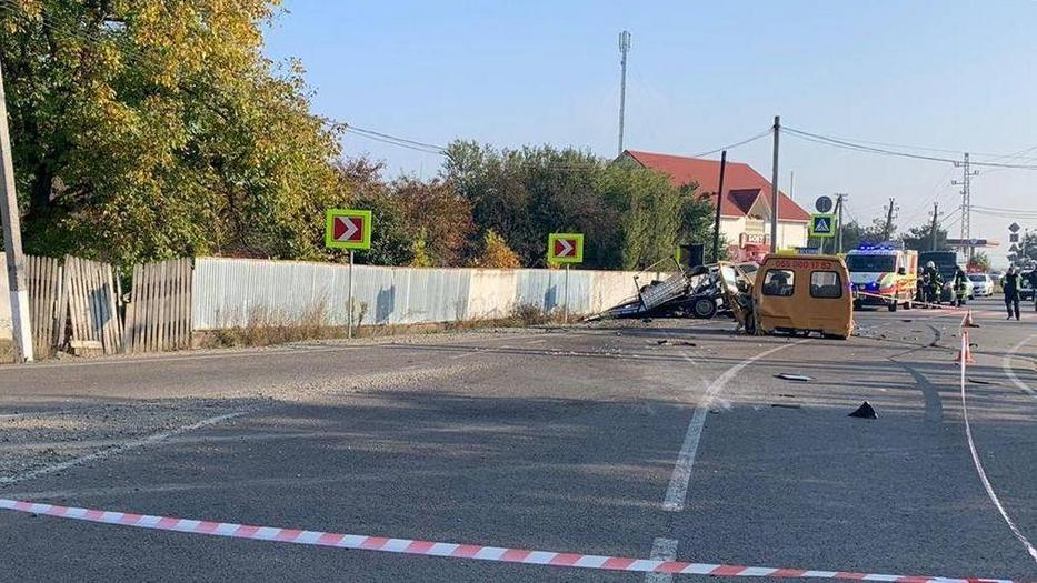 A baleset után az egész utat lezárták /Fotó: Ukrán rendőrség